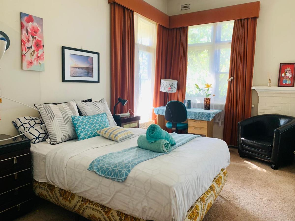 Balwyn 短租房 Apartment Melbourne Bagian luar foto